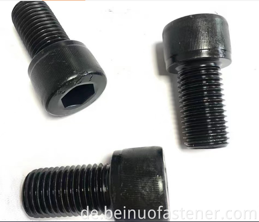round head bolt and nut